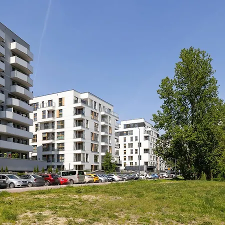 Luxury Two Bedroom Apartment With Terrace And Parking By Renters Prestige Katovice Exteriér fotografie