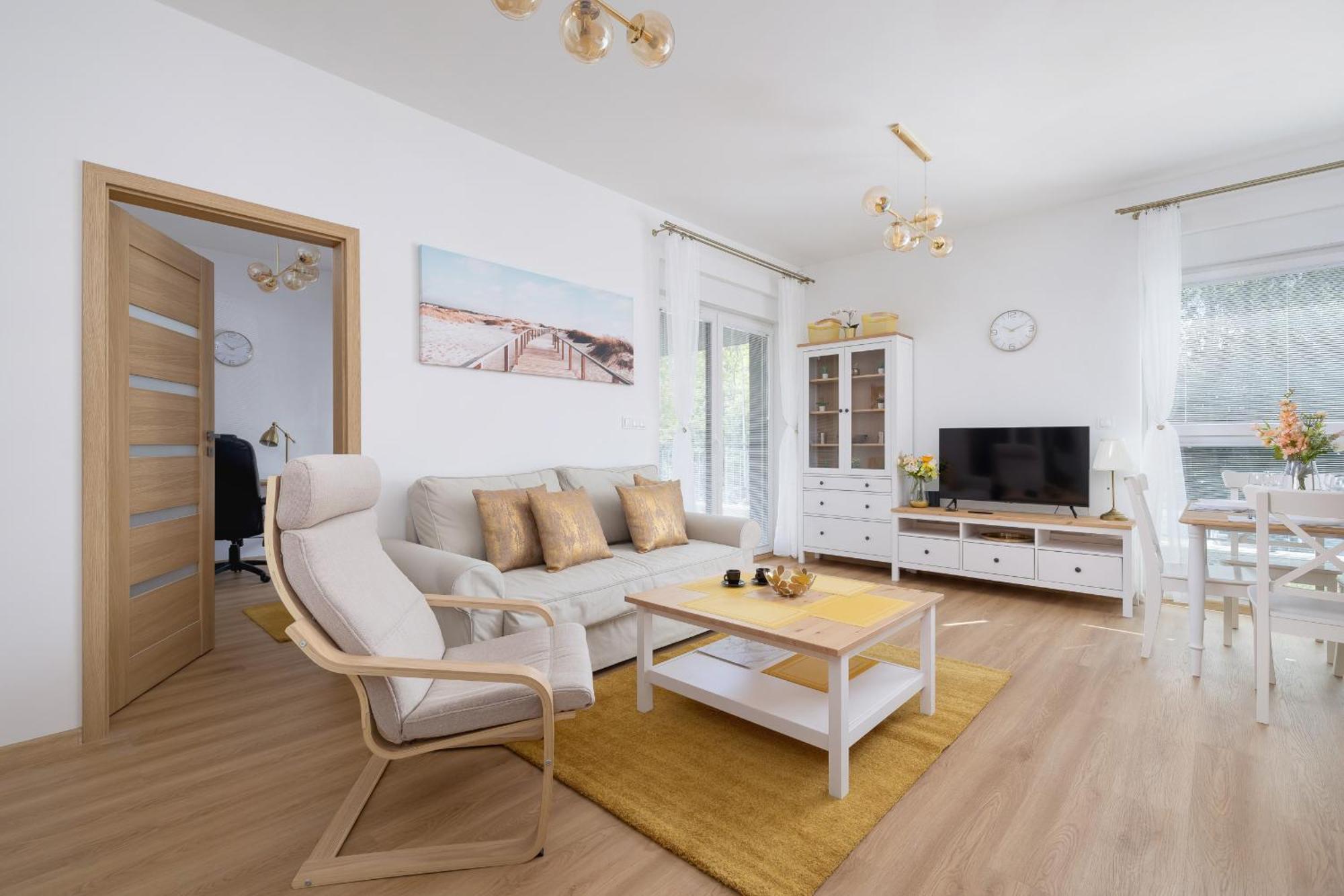 Luxury Two Bedroom With Terrace And Parking By Renters Prestige Katowice
