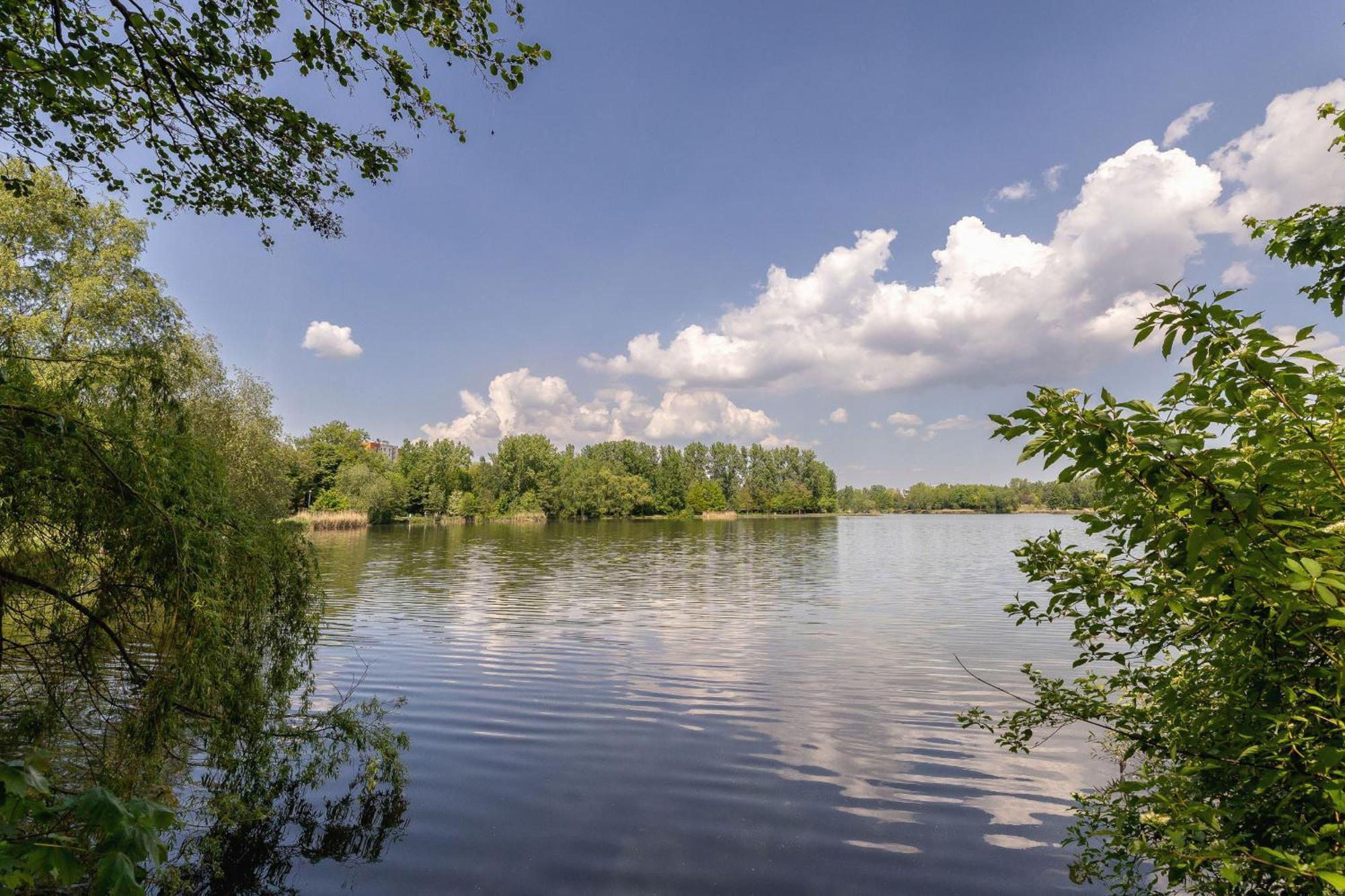 Luxury Two Bedroom With Terrace And Parking By Renters Prestige Apartmán Katovice